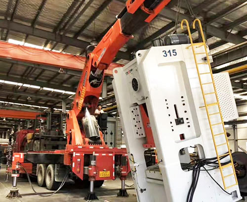 龙泉驿提升工作效率，选择优质折臂吊租赁服务