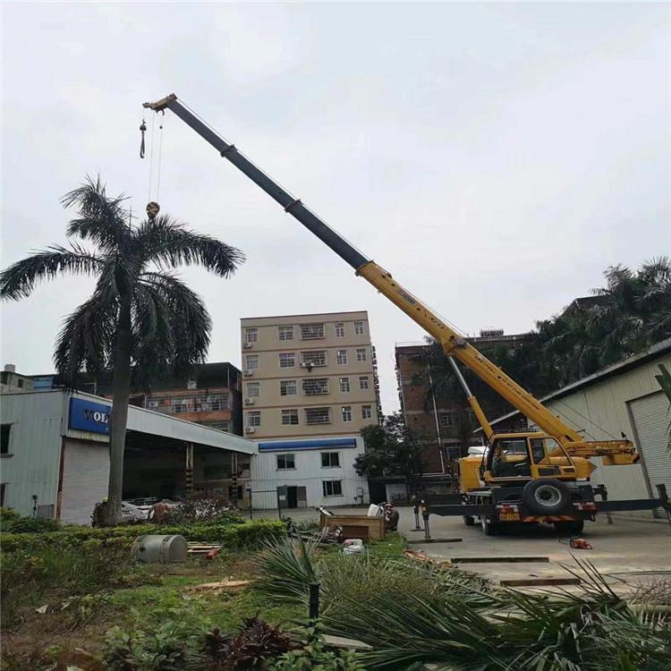 龙泉驿12吨吊车出租一天的收费标准是什么